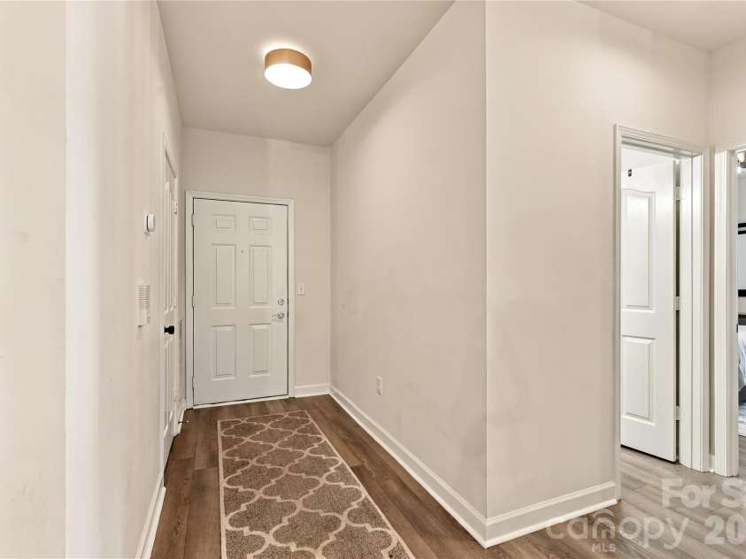 19819 Deer Valley Drive, Cornelius, NC 28031.  MLS# CAR4429510, YatesRealty ID 53758. 