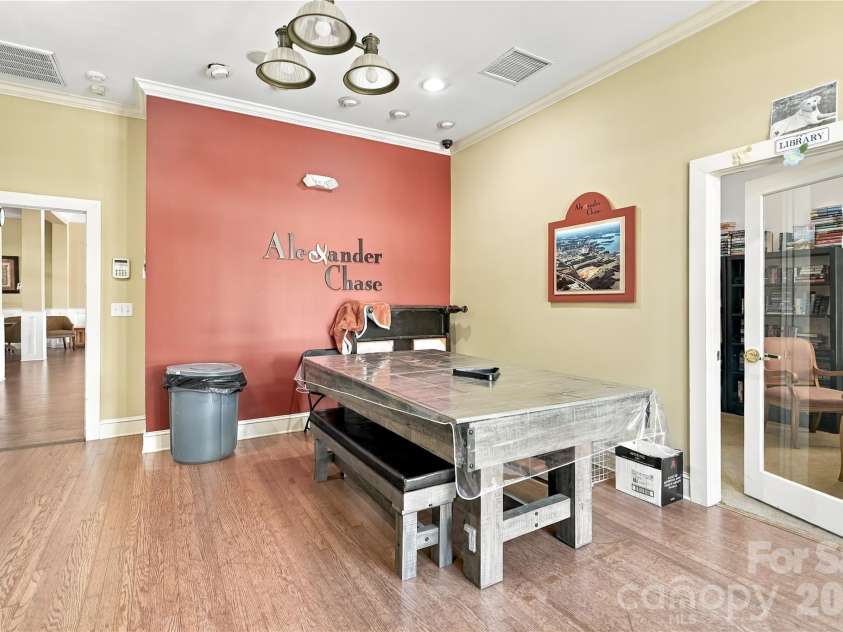 19819 Deer Valley Drive, Cornelius, NC 28031.  MLS# CAR4429510, YatesRealty ID 53758. 