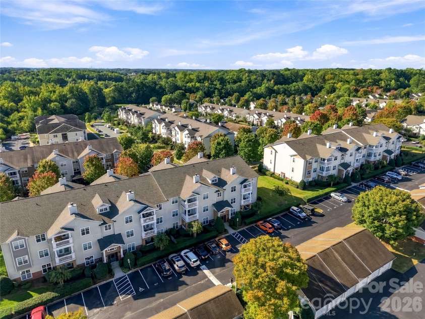 19819 Deer Valley Drive, Cornelius, NC 28031.  MLS# CAR4429510, YatesRealty ID 53758. 