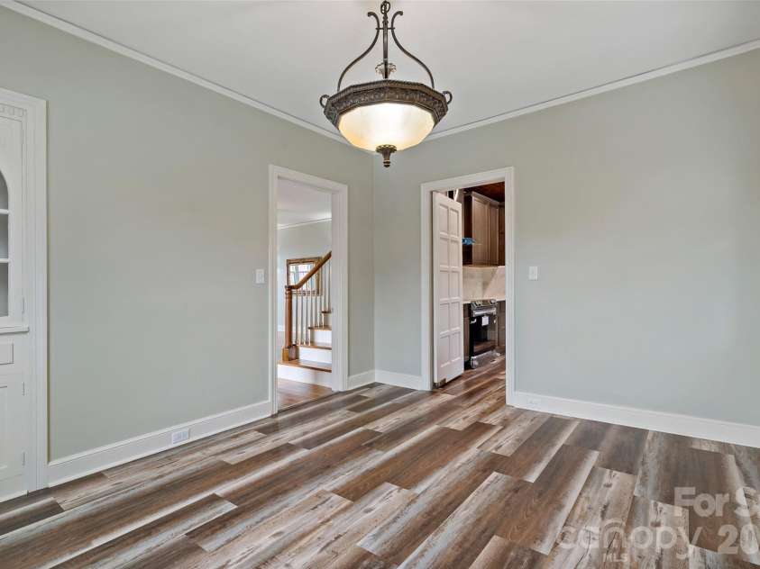 141 Madison Street, Marion, NC 28752.  MLS# CAR4398809, YatesRealty ID 5376. 