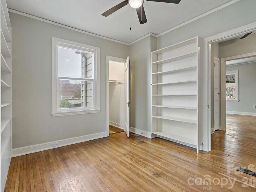 141 Madison Street, Marion, NC 28752.  MLS# CAR4398809, YatesRealty ID 5376. 