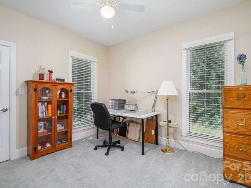 145 Chippawa Drive, Dallas, NC 28034.  MLS# CAR4425711, YatesRealty ID 53763. 