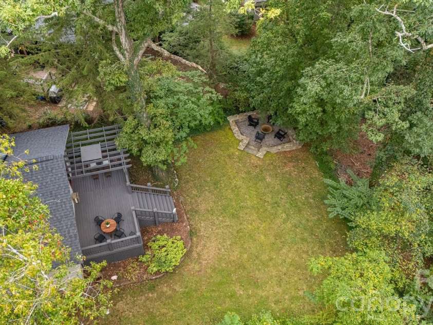 15 Rosewood Avenue, Asheville, NC 28801.  MLS# CAR4421709, YatesRealty ID 53766. 