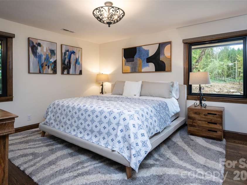 3 Maplewood Parkway, Asheville, NC 28804.  MLS# CAR4425655, YatesRealty ID 53767. 