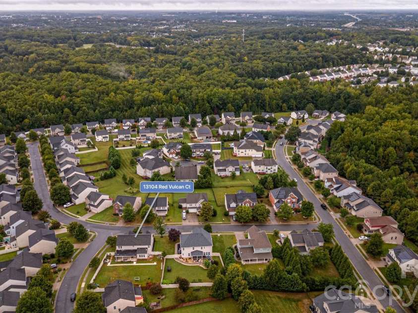 13104 Red Vulcan Court, Charlotte, NC 28213.  MLS# CAR4428322, YatesRealty ID 53768. 