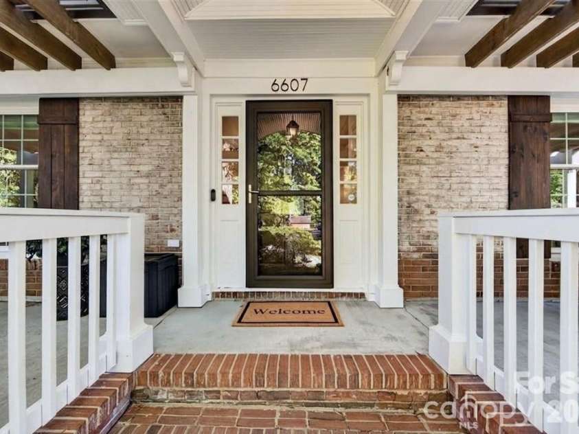6607 Long Meadow Road, Charlotte, NC 28210.  MLS# CAR4427099, YatesRealty ID 53769. 
