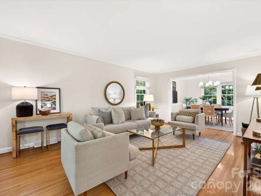 6607 Long Meadow Road, Charlotte, NC 28210.  MLS# CAR4427099, YatesRealty ID 53769. 