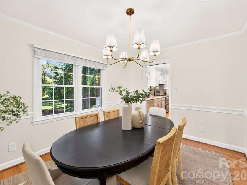 6607 Long Meadow Road, Charlotte, NC 28210.  MLS# CAR4427099, YatesRealty ID 53769. 