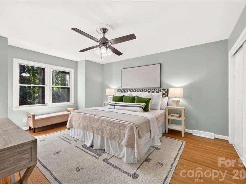 6607 Long Meadow Road, Charlotte, NC 28210.  MLS# CAR4427099, YatesRealty ID 53769. 