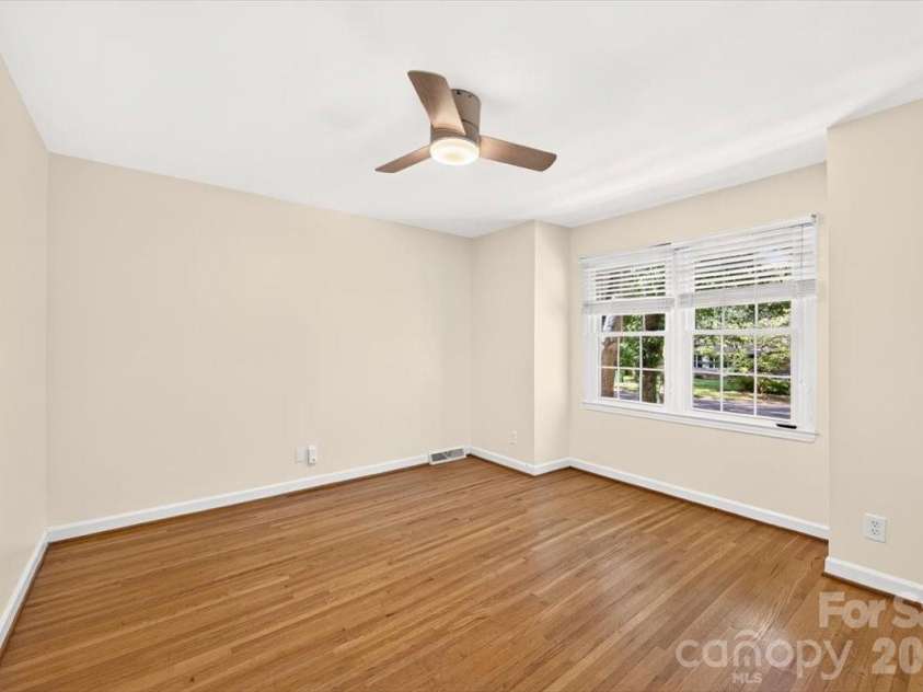 6607 Long Meadow Road, Charlotte, NC 28210.  MLS# CAR4427099, YatesRealty ID 53769. 