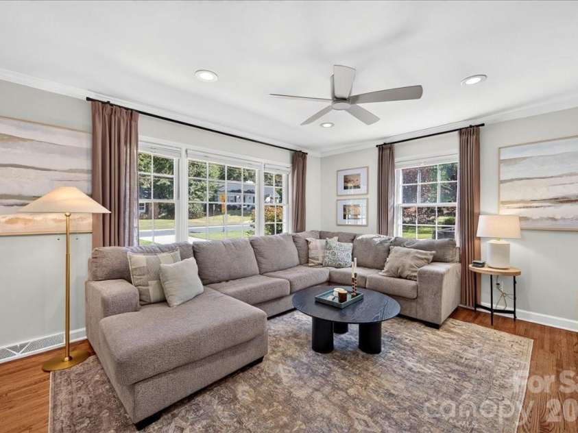 3914 Chandworth Road, Charlotte, NC 28210.  MLS# CAR4427362, YatesRealty ID 53770. 