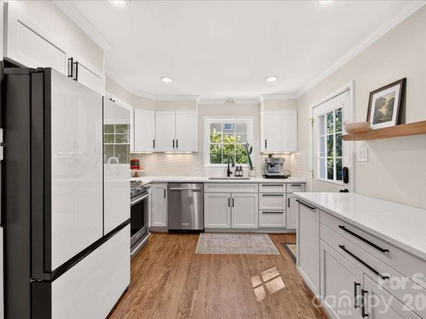 3914 Chandworth Road, Charlotte, NC 28210.  MLS# CAR4427362, YatesRealty ID 53770. 