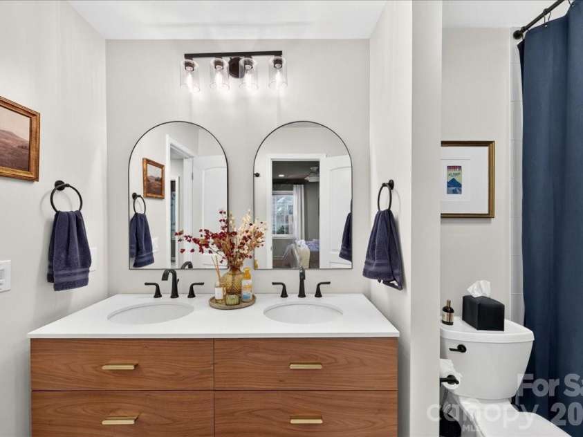 3914 Chandworth Road, Charlotte, NC 28210.  MLS# CAR4427362, YatesRealty ID 53770. 