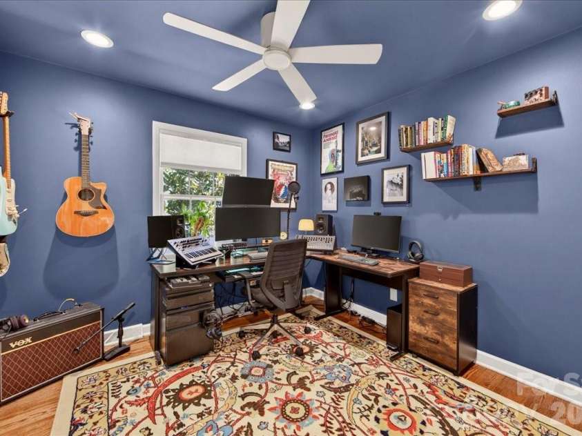 3914 Chandworth Road, Charlotte, NC 28210.  MLS# CAR4427362, YatesRealty ID 53770. 