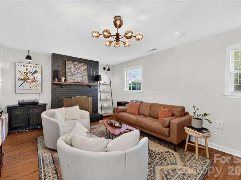 3914 Chandworth Road, Charlotte, NC 28210.  MLS# CAR4427362, YatesRealty ID 53770. 