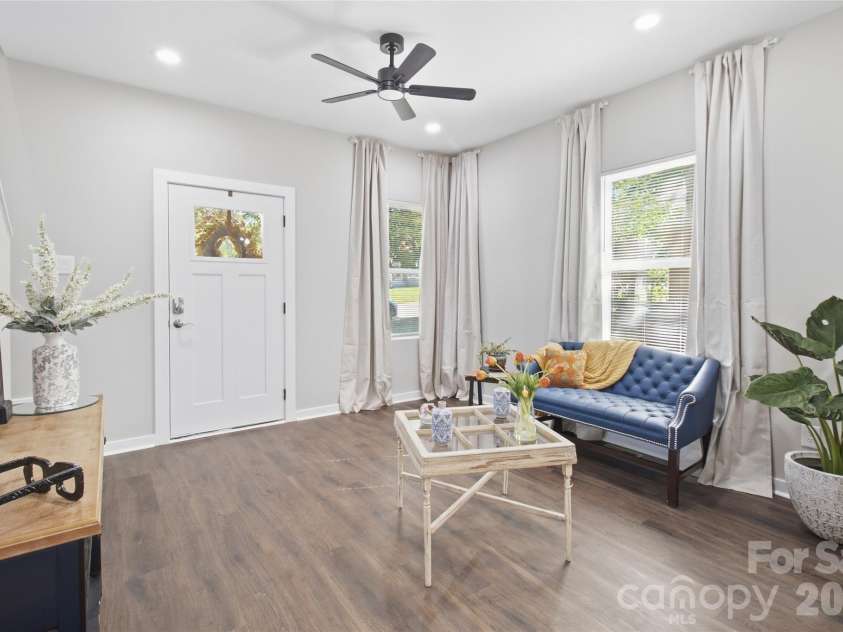 310 Melrose Drive, Concord, NC 28025.  MLS# CAR4428809, YatesRealty ID 53772. 