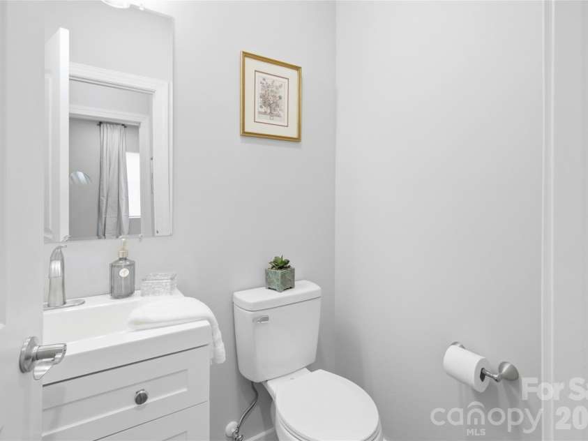 310 Melrose Drive, Concord, NC 28025.  MLS# CAR4428809, YatesRealty ID 53772. 