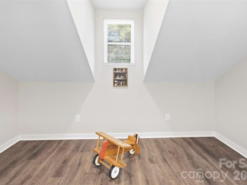 310 Melrose Drive, Concord, NC 28025.  MLS# CAR4428809, YatesRealty ID 53772. 