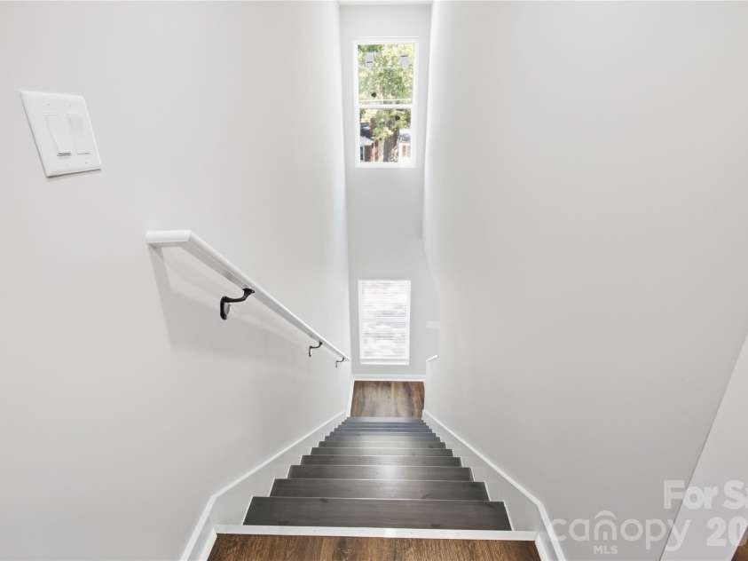 310 Melrose Drive, Concord, NC 28025.  MLS# CAR4428809, YatesRealty ID 53772. 
