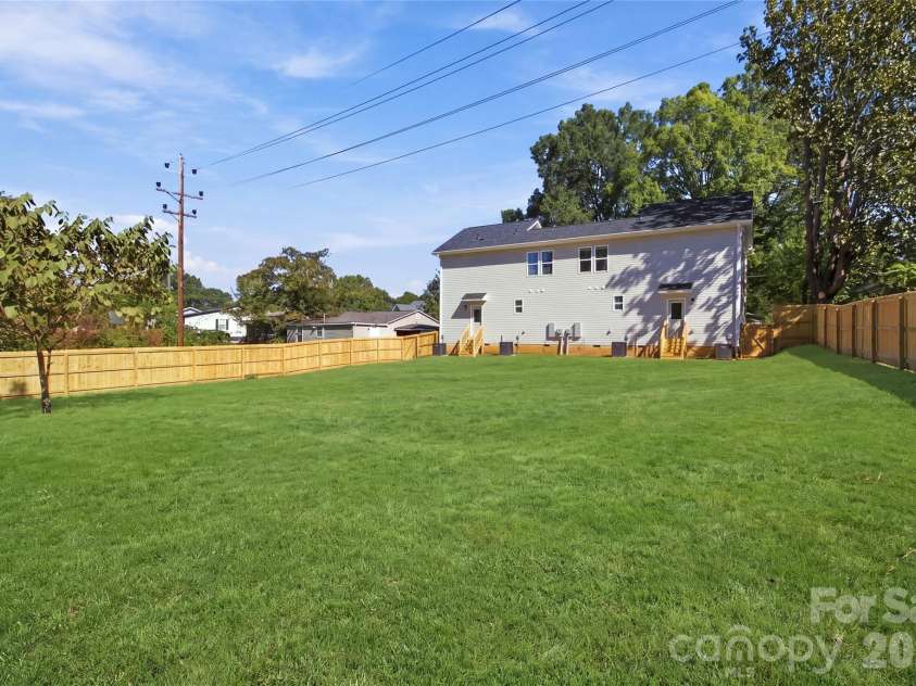 310 Melrose Drive, Concord, NC 28025.  MLS# CAR4428809, YatesRealty ID 53772. 