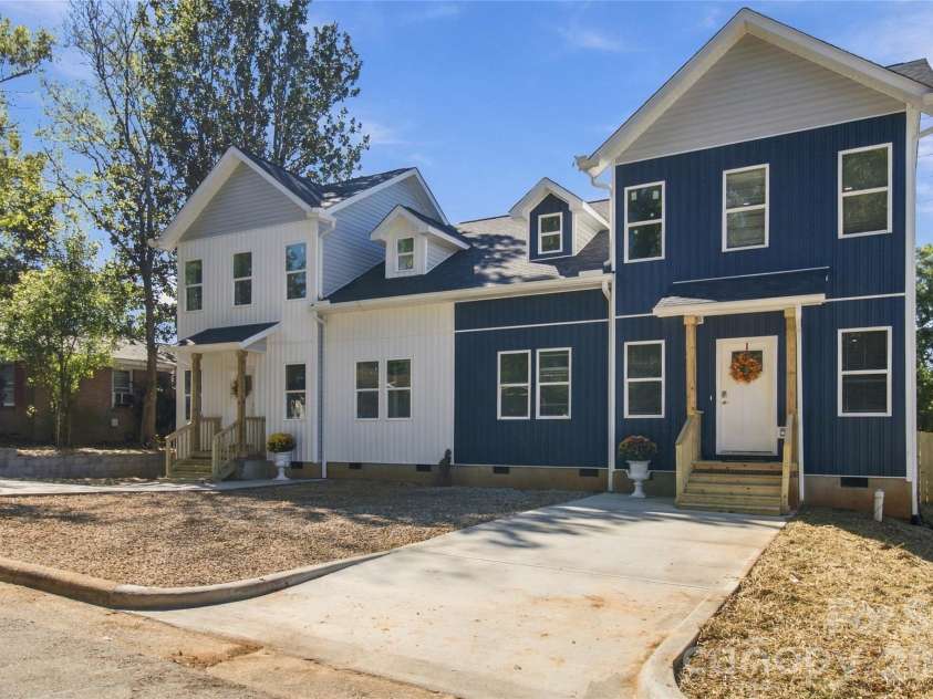 310 Melrose Drive, Concord, NC 28025.  MLS# CAR4428809, YatesRealty ID 53772. 