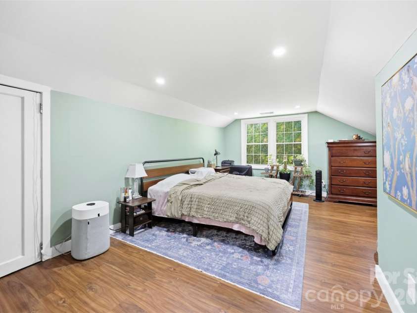 407 South Street, Gastonia, NC 28052.  MLS# CAR4429534, YatesRealty ID 53777. Primary bed upstairs