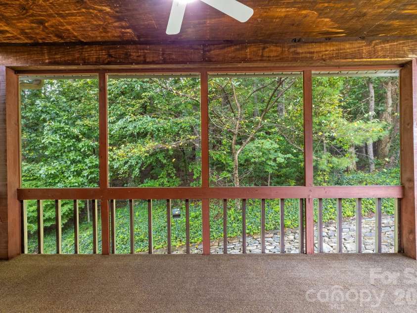 341 Britton Creek Court, Hendersonville, NC 28791.  MLS# CAR4427557, YatesRealty ID 53778. 