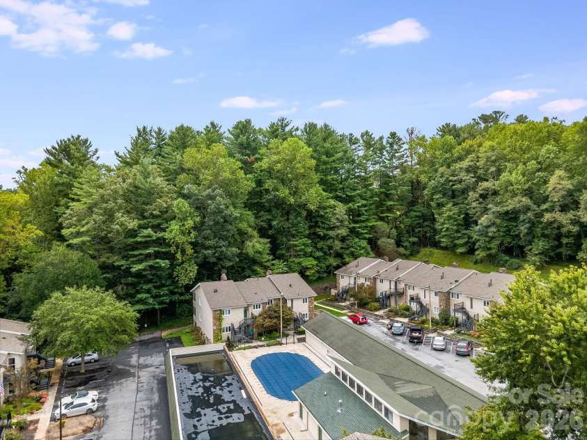 341 Britton Creek Court, Hendersonville, NC 28791.  MLS# CAR4427557, YatesRealty ID 53778. 