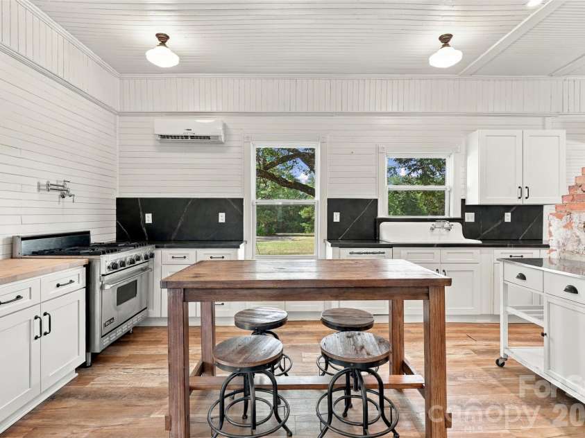 318 Sellers Watson Lane, Ruby, SC 29741.  MLS# CAR4429353, YatesRealty ID 53781. 