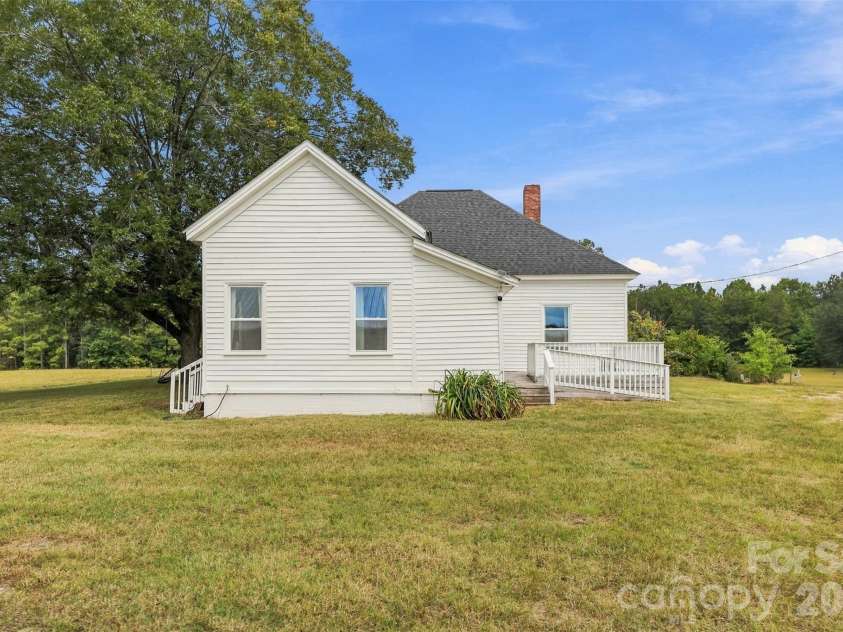 318 Sellers Watson Lane, Ruby, SC 29741.  MLS# CAR4429353, YatesRealty ID 53781. 