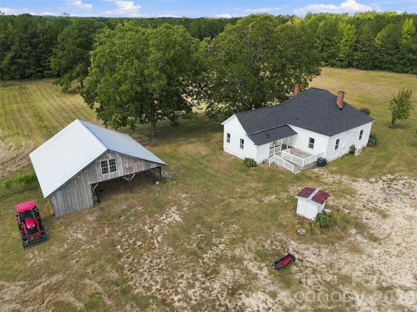 318 Sellers Watson Lane, Ruby, SC 29741.  MLS# CAR4429353, YatesRealty ID 53781. 