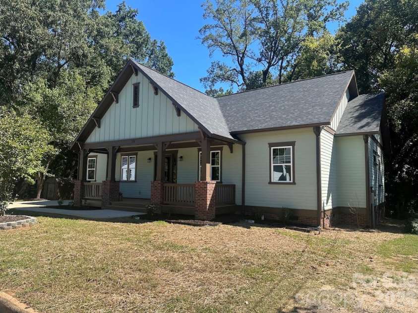 113 Todd Drive, Concord, NC 28025.  MLS# CAR4423232, YatesRealty ID 53783. Front