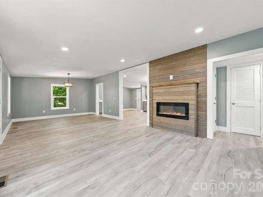 3952 Mountainside School Road, Lenoir, NC 28645.  MLS# CAR4429434, YatesRealty ID 53784. 