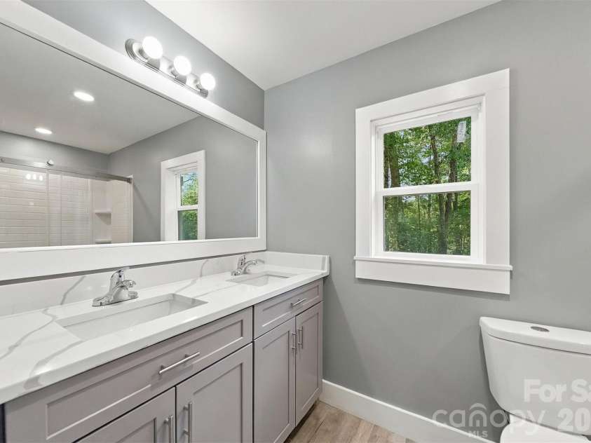 3952 Mountainside School Road, Lenoir, NC 28645.  MLS# CAR4429434, YatesRealty ID 53784. 