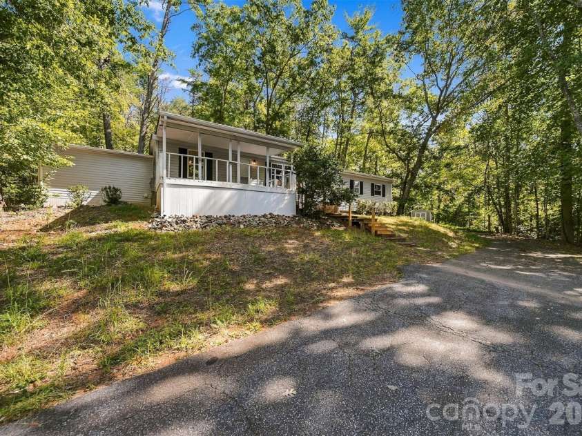 3952 Mountainside School Road, Lenoir, NC 28645.  MLS# CAR4429434, YatesRealty ID 53784. 