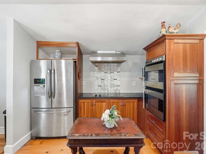 807 218 Highway, Monroe, NC 28110.  MLS# CAR4428091, YatesRealty ID 53786. Kitchen