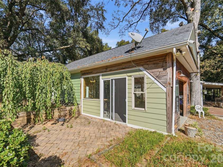 807 218 Highway, Monroe, NC 28110.  MLS# CAR4428091, YatesRealty ID 53786. Side of Detached Garage