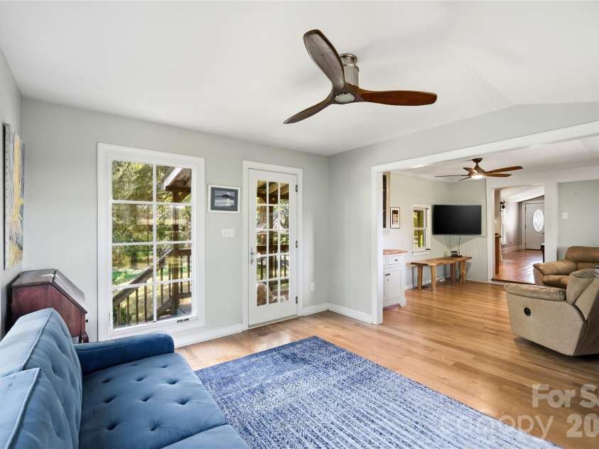 807 218 Highway, Monroe, NC 28110.  MLS# CAR4428091, YatesRealty ID 53786. Sunroom