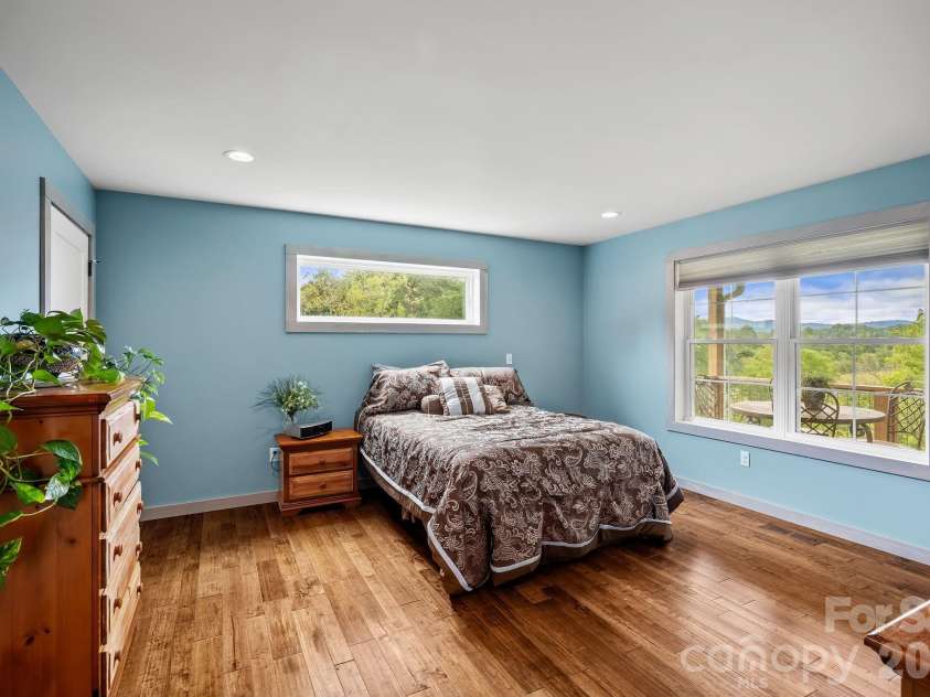 140 Gun Club Drive, Marshall, NC 28753.  MLS# CAR4429674, YatesRealty ID 53788. 