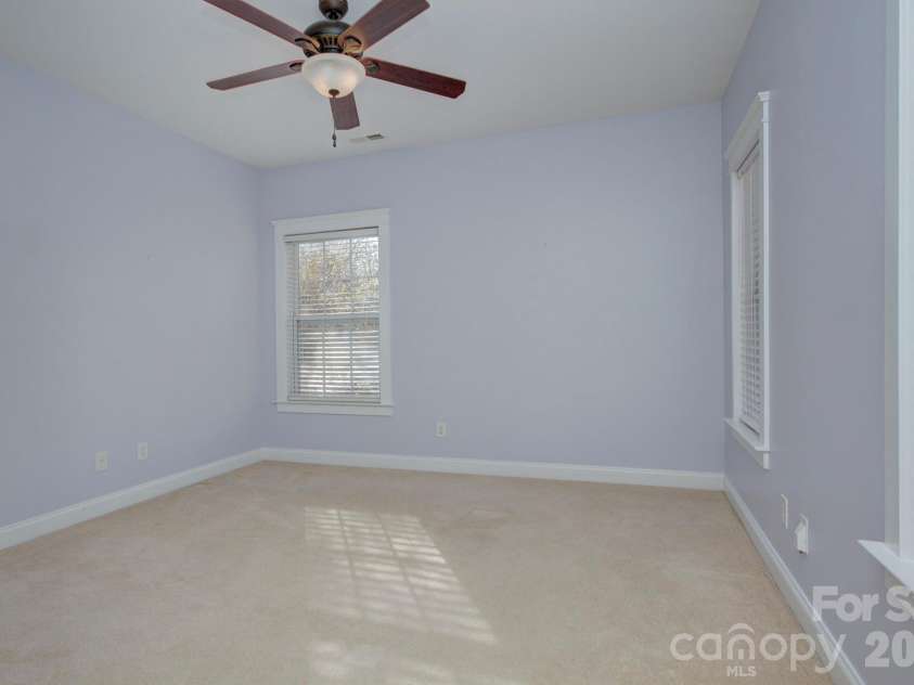 15324 Barnsbury Drive, Huntersville, NC 28078.  MLS# CAR4358717, YatesRealty ID 5379. Secondary bedroom
