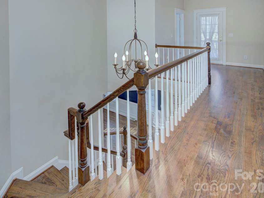 15324 Barnsbury Drive, Huntersville, NC 28078.  MLS# CAR4358717, YatesRealty ID 5379. Upstairs 