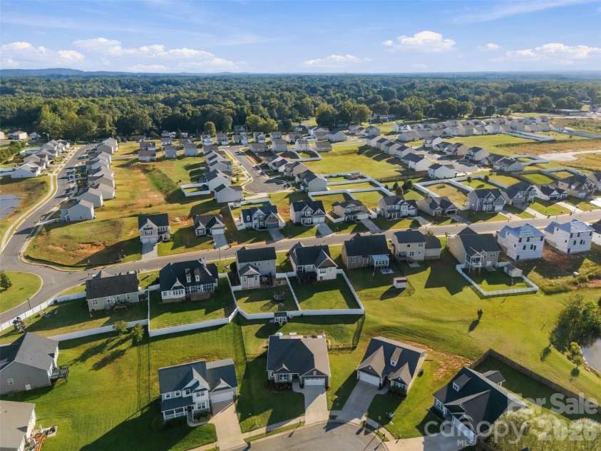 203 Garden View Lane, Shelby, NC 28152.  MLS# CAR4429458, YatesRealty ID 53790. 