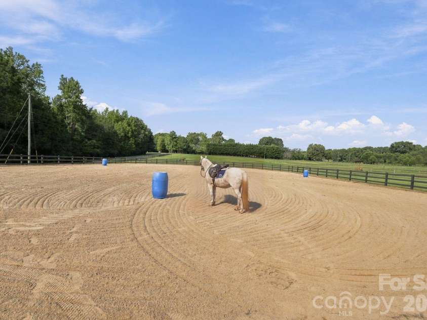 1125 Ballpark Drive, Mooresville, NC 28115.  MLS# CAR4426293, YatesRealty ID 53791. Corral