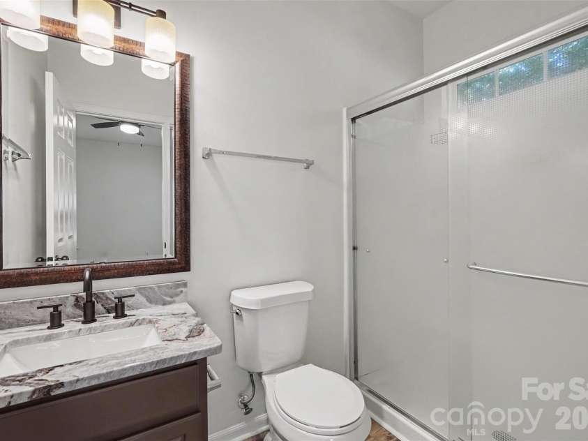 1240 Liberty Bell Court, Rock Hill, SC 29732.  MLS# CAR4429682, YatesRealty ID 53793. Main Floor Primary Bathroom