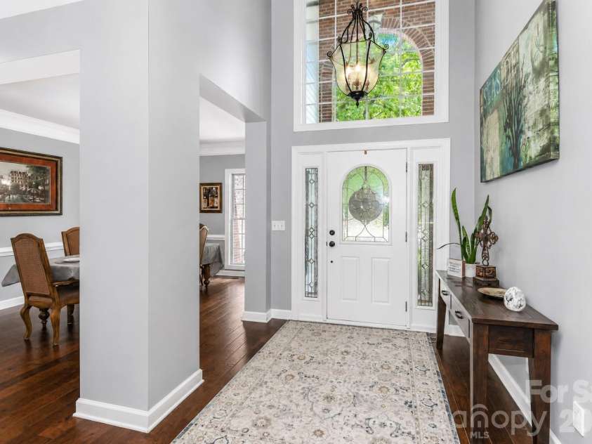 109 Longboat Road, Mooresville, NC 28117.  MLS# CAR4385933, YatesRealty ID 53795. 