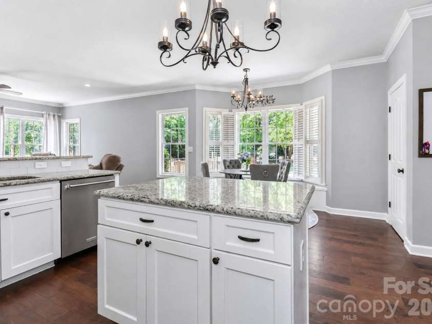 109 Longboat Road, Mooresville, NC 28117.  MLS# CAR4385933, YatesRealty ID 53795. 