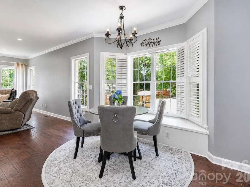 109 Longboat Road, Mooresville, NC 28117.  MLS# CAR4385933, YatesRealty ID 53795. 