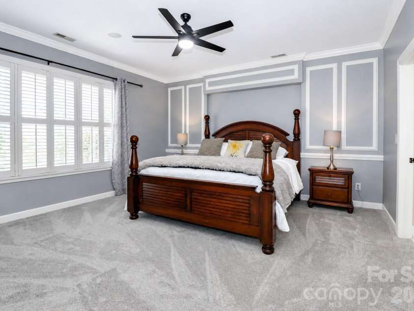 109 Longboat Road, Mooresville, NC 28117.  MLS# CAR4385933, YatesRealty ID 53795. 