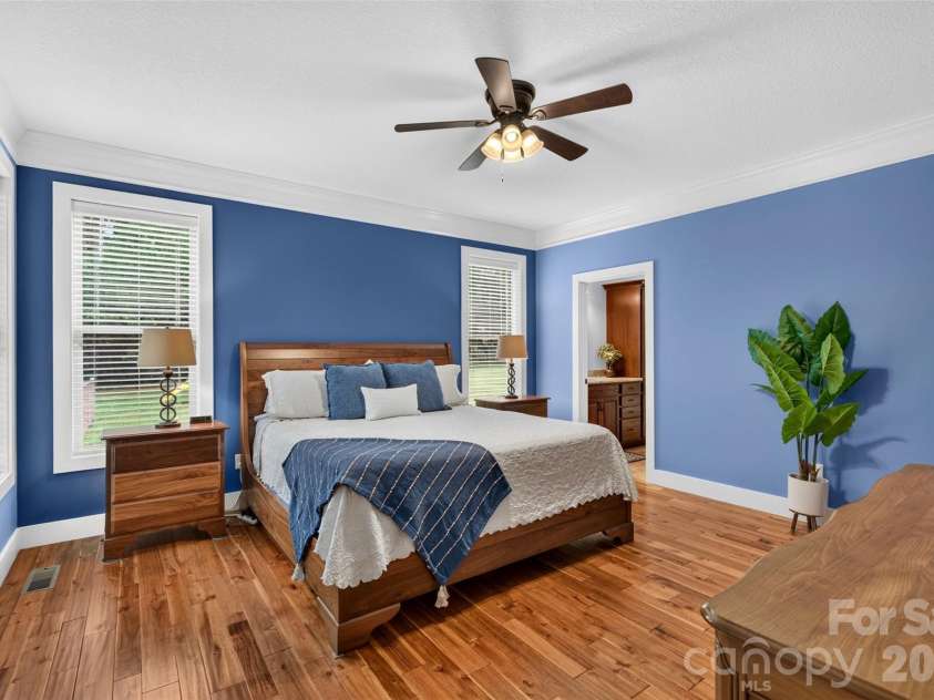 70 King Heights Drive, Fletcher, NC 28732.  MLS# CAR4427173, YatesRealty ID 53796. Primary Bedroom