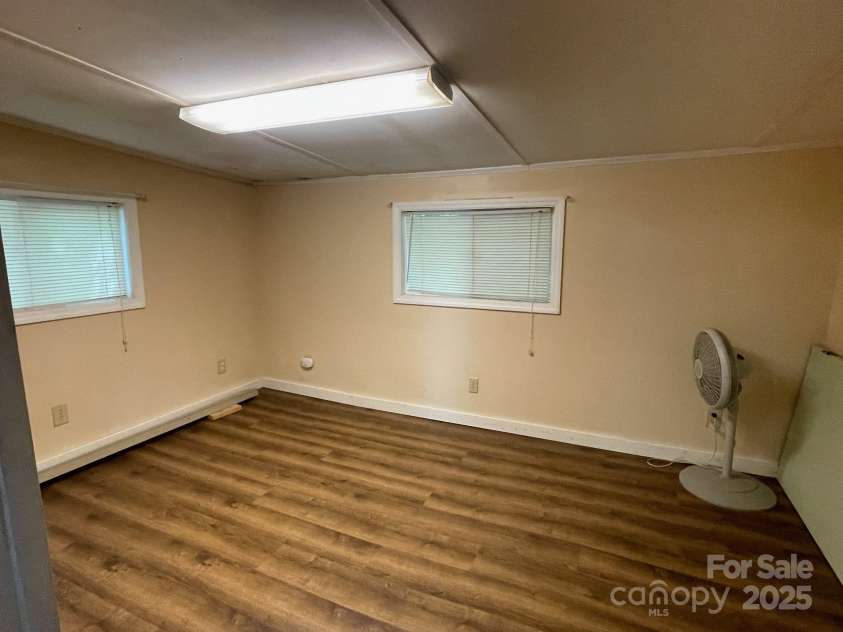 142 Whitewater Road, Sapphire, NC 28774.  MLS# CAR4229231, YatesRealty ID 538. Bedroom small home 